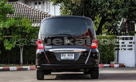 ซื้อ รถมือสอง Honda Freed สีน้ำตาล รถยนต์ ใน %{เมือง} ใน กรุงเทพมหานคร ซื้อ รถมือสอง Honda Freed สีน้ำตาล รถยนต์ ใน %{เมือง} ใน กรุงเทพมหานคร