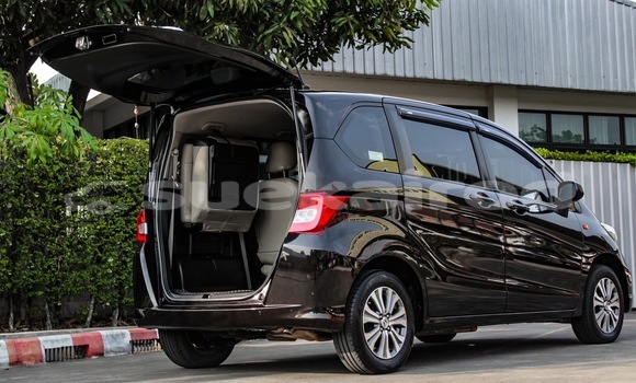 ซื้อ รถมือสอง Honda Freed สีน้ำตาล รถยนต์ ใน %{เมือง} ใน กรุงเทพมหานคร ซื้อ รถมือสอง Honda Freed สีน้ำตาล รถยนต์ ใน %{เมือง} ใน กรุงเทพมหานคร