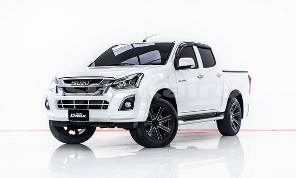 Buy Used Isuzu D-Max White Car in Bangkok in Bangkok