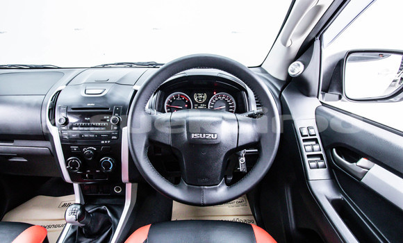 Buy Used Isuzu D-Max White Car in Bangkok in Bangkok Buy Used Isuzu D-Max White Car in Bangkok in Bangkok