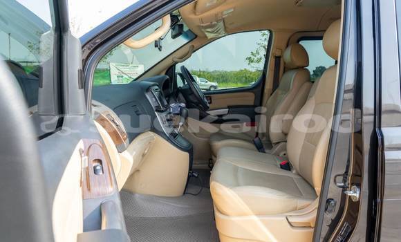 ซื้อ รถมือสอง Hyundai H1 สีน้ำตาล รถยนต์ ใน %{เมือง} ใน กรุงเทพมหานคร ซื้อ รถมือสอง Hyundai H1 สีน้ำตาล รถยนต์ ใน %{เมือง} ใน กรุงเทพมหานคร