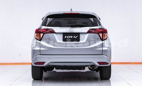 ซื้อ รถมือสอง Honda HR-V อื่น ๆ รถยนต์ ใน %{เมือง} ใน กรุงเทพมหานคร ซื้อ รถมือสอง Honda HR-V อื่น ๆ รถยนต์ ใน %{เมือง} ใน กรุงเทพมหานคร