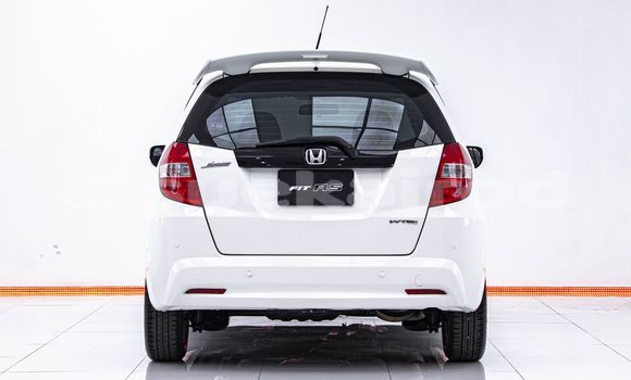 ซื้อ รถมือสอง Honda Jazz ขาว รถยนต์ ใน %{เมือง} ใน กรุงเทพมหานคร ซื้อ รถมือสอง Honda Jazz ขาว รถยนต์ ใน %{เมือง} ใน กรุงเทพมหานคร