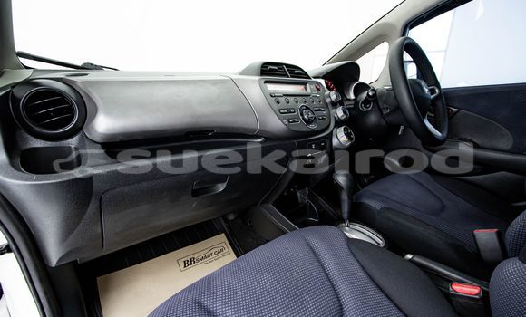 ซื้อ รถมือสอง Honda Jazz ขาว รถยนต์ ใน %{เมือง} ใน กรุงเทพมหานคร ซื้อ รถมือสอง Honda Jazz ขาว รถยนต์ ใน %{เมือง} ใน กรุงเทพมหานคร