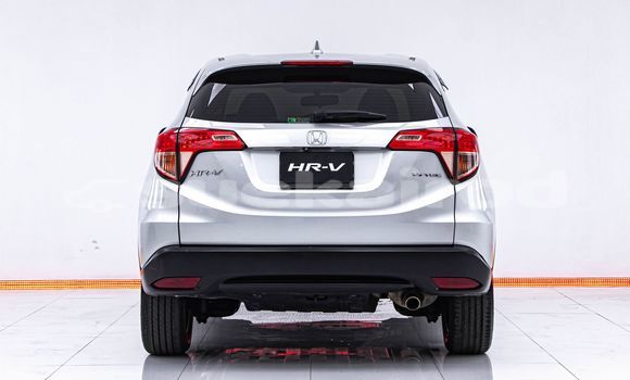 ซื้อ รถมือสอง Honda HR-V อื่น ๆ รถยนต์ ใน %{เมือง} ใน กรุงเทพมหานคร ซื้อ รถมือสอง Honda HR-V อื่น ๆ รถยนต์ ใน %{เมือง} ใน กรุงเทพมหานคร