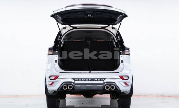 Buy Used Isuzu MU-X White Car in Bangkok in Bangkok Buy Used Isuzu MU-X White Car in Bangkok in Bangkok