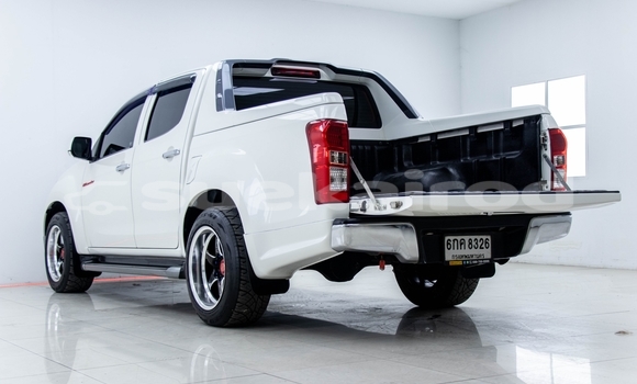 Buy Used Isuzu DâMAX White Car in Bangkok in Bangkok Buy Used Isuzu DâMAX White Car in Bangkok in Bangkok