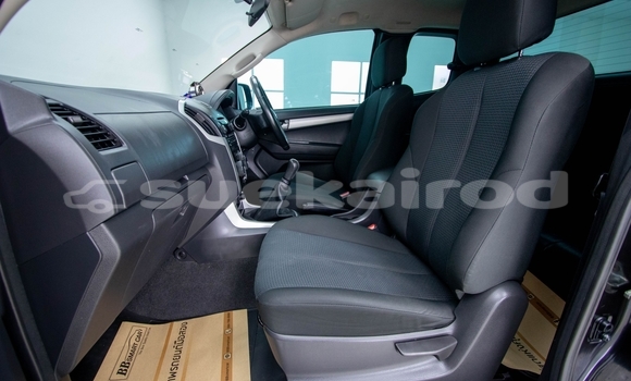 ซื้อ รถมือสอง Isuzu D–MAX สีดำ รถยนต์ ใน %{เมือง} ใน กรุงเทพมหานคร ซื้อ รถมือสอง Isuzu D–MAX สีดำ รถยนต์ ใน %{เมือง} ใน กรุงเทพมหานคร