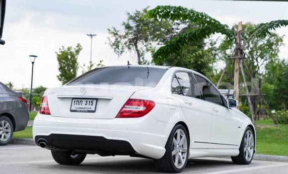 Buy Used Mercedes-Benz C-klasse White Car in Bangkok in Bangkok Buy Used Mercedes-Benz C-klasse White Car in Bangkok in Bangkok