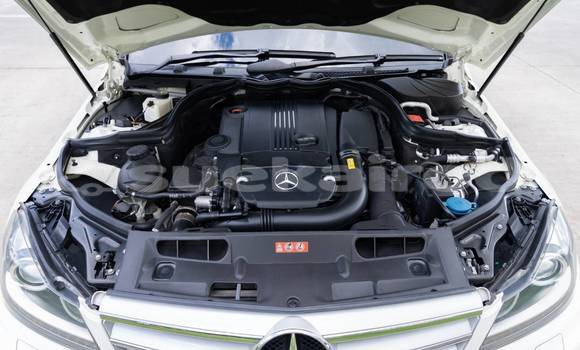 Buy Used Mercedes-Benz C-klasse White Car in Bangkok in Bangkok Buy Used Mercedes-Benz C-klasse White Car in Bangkok in Bangkok