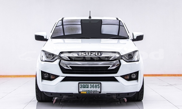 Buy Used Isuzu D–MAX White Car in Bangkok in Bangkok