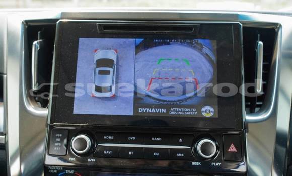 Buy Used Toyota Vellfire White Car in Bangkok in Bangkok Buy Used Toyota Vellfire White Car in Bangkok in Bangkok