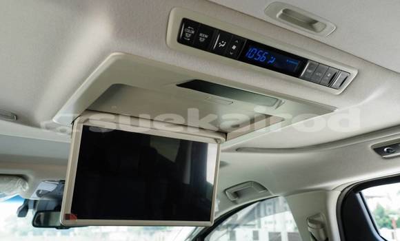 Buy Used Toyota Vellfire White Car in Bangkok in Bangkok Buy Used Toyota Vellfire White Car in Bangkok in Bangkok