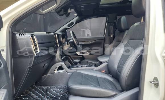 Buy Used Ford Everest White Car in Bangkok in Bangkok Buy Used Ford Everest White Car in Bangkok in Bangkok