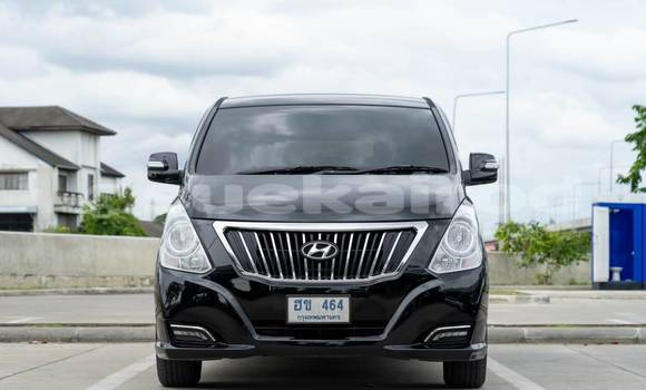 ซื้อ รถมือสอง Hyundai H1 สีดำ รถยนต์ ใน %{เมือง} ใน กรุงเทพมหานคร