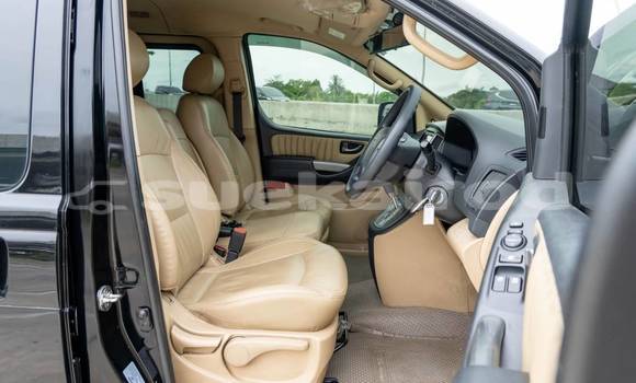 Buy Used Hyundai H1 Black Car in Bangkok in Bangkok Buy Used Hyundai H1 Black Car in Bangkok in Bangkok