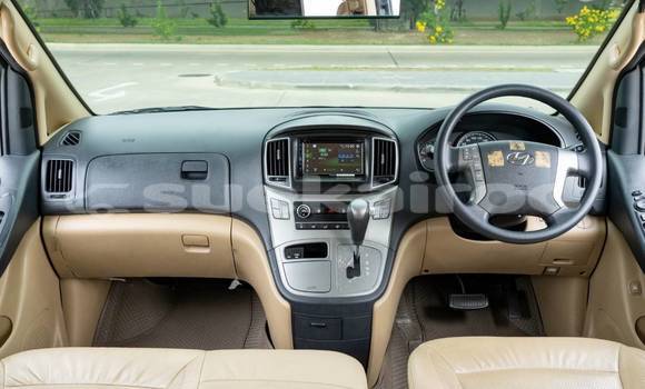 Buy Used Hyundai H1 Black Car in Bangkok in Bangkok Buy Used Hyundai H1 Black Car in Bangkok in Bangkok