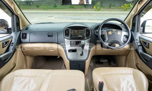 Buy Used Hyundai H1 Black Car in Bangkok in Bangkok Buy Used Hyundai H1 Black Car in Bangkok in Bangkok