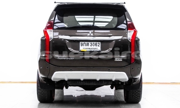 Buy Used Mitsubishi Pajero Black Car in Bangkok in Bangkok Buy Used Mitsubishi Pajero Black Car in Bangkok in Bangkok