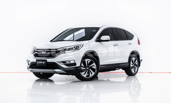 Buy Used Honda CR-V White Car in Bangkok in Bangkok Buy Used Honda CR-V White Car in Bangkok in Bangkok