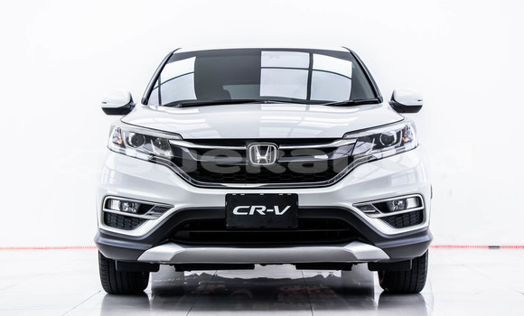 Buy Used Honda CR-V White Car in Bangkok in Bangkok Buy Used Honda CR-V White Car in Bangkok in Bangkok