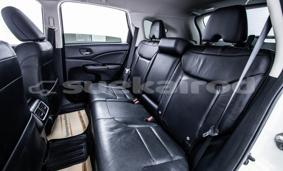 Buy Used Honda CR-V White Car in Bangkok in Bangkok Buy Used Honda CR-V White Car in Bangkok in Bangkok