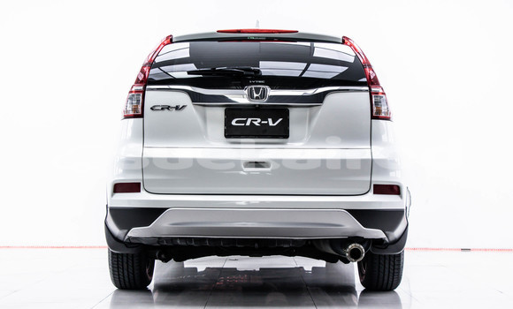 Buy Used Honda CR-V White Car in Bangkok in Bangkok Buy Used Honda CR-V White Car in Bangkok in Bangkok