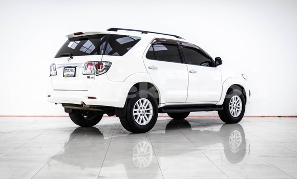 Buy Used Toyota Fortuner White Car in Bangkok in Bangkok Buy Used Toyota Fortuner White Car in Bangkok in Bangkok