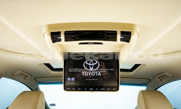 Buy Used Toyota Alphard White Car in Bangkok in Bangkok Buy Used Toyota Alphard White Car in Bangkok in Bangkok