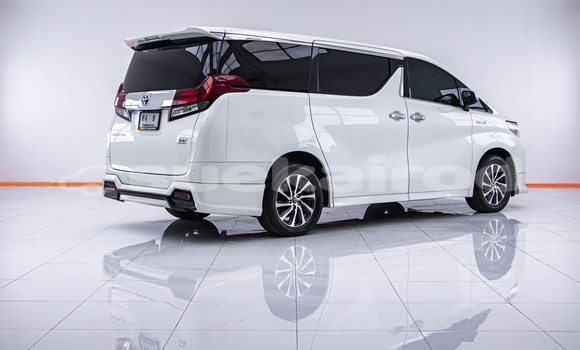 Buy Used Toyota Alphard White Car in Bangkok in Bangkok Buy Used Toyota Alphard White Car in Bangkok in Bangkok
