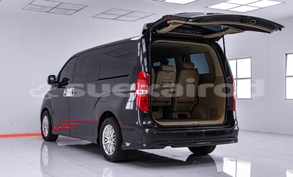 ซื้อ รถมือสอง Hyundai H1 สีน้ำตาล รถยนต์ ใน %{เมือง} ใน กรุงเทพมหานคร ซื้อ รถมือสอง Hyundai H1 สีน้ำตาล รถยนต์ ใน %{เมือง} ใน กรุงเทพมหานคร