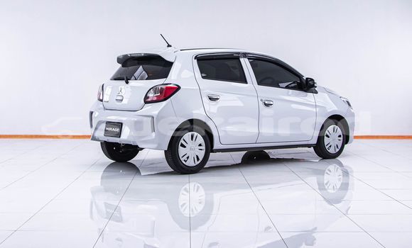 ซื้อ รถมือสอง Mitsubishi Mirage ขาว รถยนต์ ใน %{เมือง} ใน กรุงเทพมหานคร ซื้อ รถมือสอง Mitsubishi Mirage ขาว รถยนต์ ใน %{เมือง} ใน กรุงเทพมหานคร