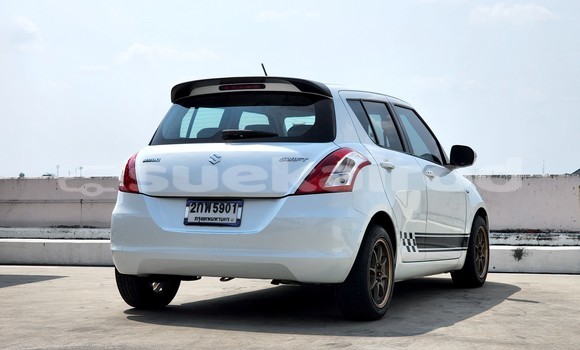 ซื้อ รถมือสอง Suzuki Swift ขาว รถยนต์ ใน %{เมือง} ใน กรุงเทพมหานคร ซื้อ รถมือสอง Suzuki Swift ขาว รถยนต์ ใน %{เมือง} ใน กรุงเทพมหานคร