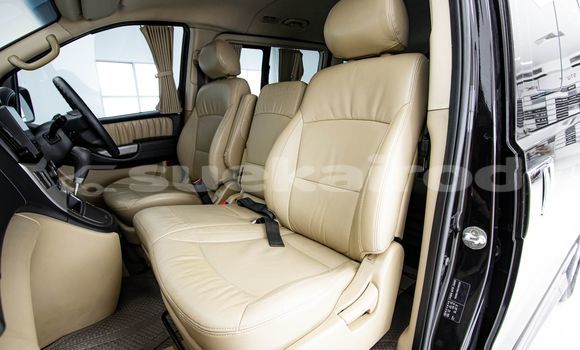 Buy Used Hyundai H1 Brown Car in Bangkok in Bangkok Buy Used Hyundai H1 Brown Car in Bangkok in Bangkok