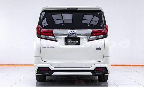 Buy Used Toyota Alphard White Car in Bangkok in Bangkok Buy Used Toyota Alphard White Car in Bangkok in Bangkok