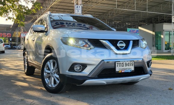 Buy Used Nissan X-Trail Silver Car in Bangkok in Bangkok Buy Used Nissan X-Trail Silver Car in Bangkok in Bangkok