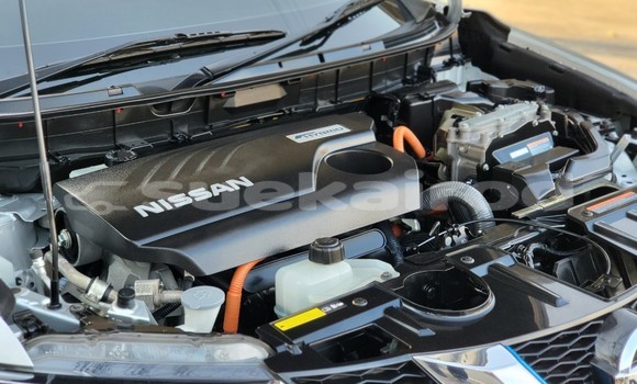 Buy Used Nissan X-Trail Silver Car in Bangkok in Bangkok Buy Used Nissan X-Trail Silver Car in Bangkok in Bangkok