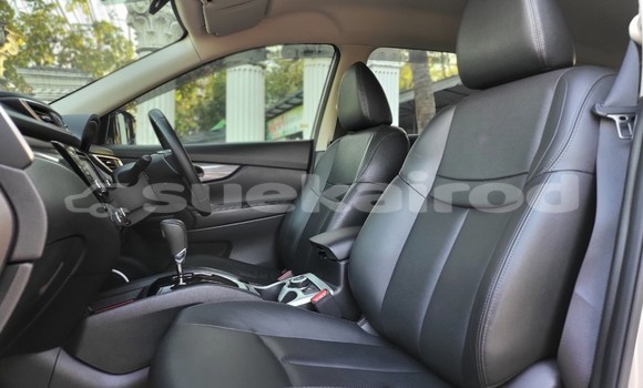 Buy Used Nissan X-Trail Silver Car in Bangkok in Bangkok Buy Used Nissan X-Trail Silver Car in Bangkok in Bangkok