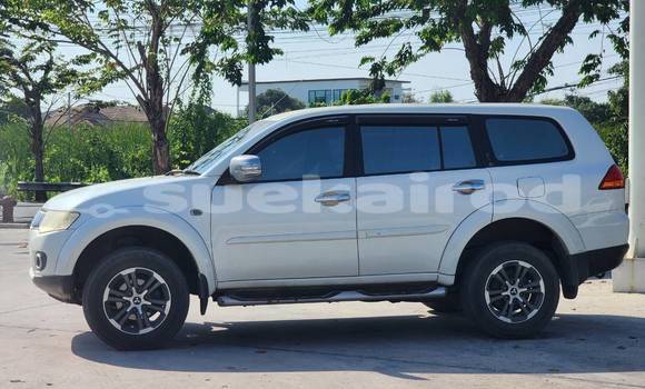 ซื้อ รถมือสอง Mitsubishi Pajero Sport ขาว รถยนต์ ใน %{เมือง} ใน กรุงเทพมหานคร ซื้อ รถมือสอง Mitsubishi Pajero Sport ขาว รถยนต์ ใน %{เมือง} ใน กรุงเทพมหานคร