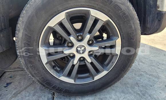 ซื้อ รถมือสอง Mitsubishi Pajero Sport ขาว รถยนต์ ใน %{เมือง} ใน กรุงเทพมหานคร ซื้อ รถมือสอง Mitsubishi Pajero Sport ขาว รถยนต์ ใน %{เมือง} ใน กรุงเทพมหานคร