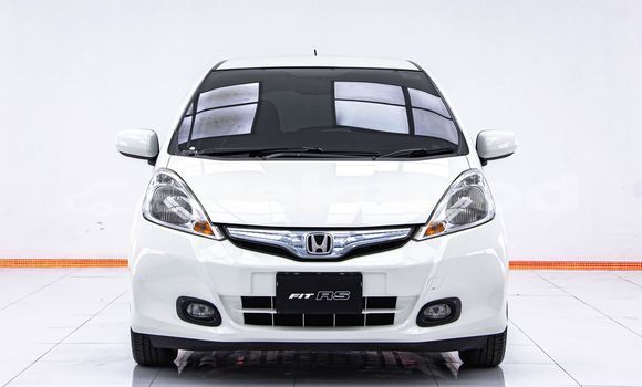 Buy Used Honda Jazz White Car in Bangkok in Bangkok Buy Used Honda Jazz White Car in Bangkok in Bangkok