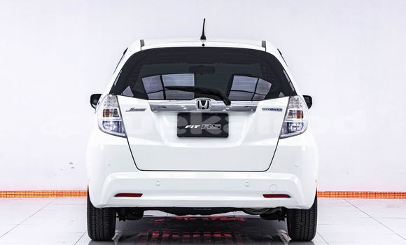 Buy Used Honda Jazz White Car in Bangkok in Bangkok Buy Used Honda Jazz White Car in Bangkok in Bangkok