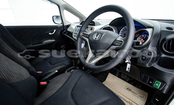 Buy Used Honda Jazz White Car in Bangkok in Bangkok Buy Used Honda Jazz White Car in Bangkok in Bangkok