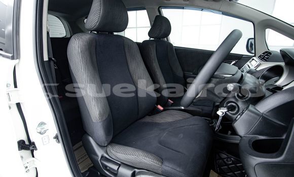 Buy Used Honda Jazz White Car in Bangkok in Bangkok Buy Used Honda Jazz White Car in Bangkok in Bangkok