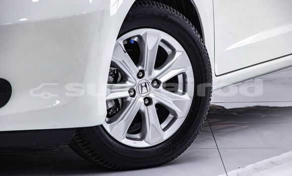 Buy Used Honda Jazz White Car in Bangkok in Bangkok Buy Used Honda Jazz White Car in Bangkok in Bangkok