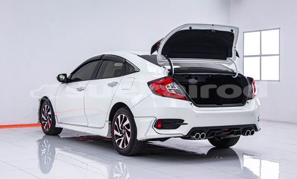 Buy Used Honda Civic White Car in Bangkok in Bangkok Buy Used Honda Civic White Car in Bangkok in Bangkok