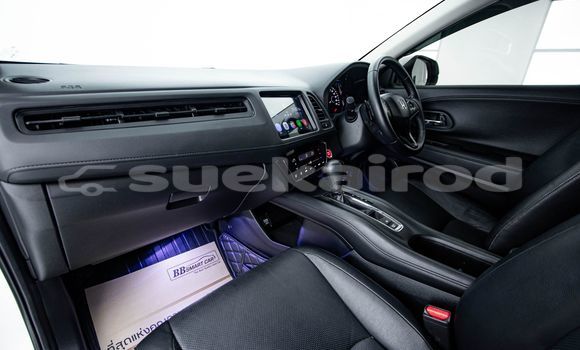 ซื้อ รถมือสอง Honda HR-V ขาว รถยนต์ ใน %{เมือง} ใน กรุงเทพมหานคร ซื้อ รถมือสอง Honda HR-V ขาว รถยนต์ ใน %{เมือง} ใน กรุงเทพมหานคร