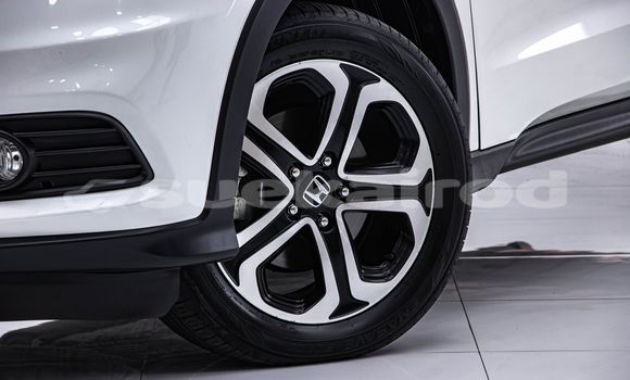 ซื้อ รถมือสอง Honda HR-V ขาว รถยนต์ ใน %{เมือง} ใน กรุงเทพมหานคร ซื้อ รถมือสอง Honda HR-V ขาว รถยนต์ ใน %{เมือง} ใน กรุงเทพมหานคร