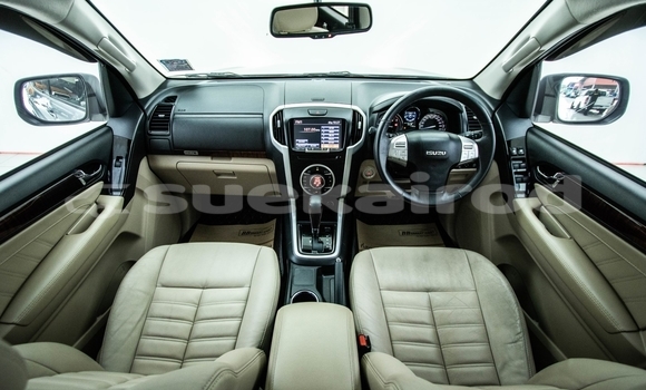 Buy Used Isuzu MU-X Other Car in Bangkok in Bangkok Buy Used Isuzu MU-X Other Car in Bangkok in Bangkok