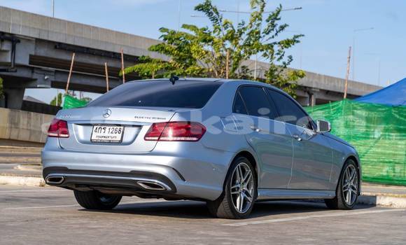 Buy Used Mercedes-Benz E-Classe Other Car in Bangkok in Bangkok Buy Used Mercedes-Benz E-Classe Other Car in Bangkok in Bangkok